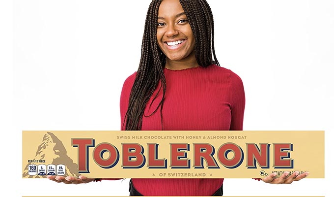 best-chocolate-gifts: Giant Toblerone chocolate bar